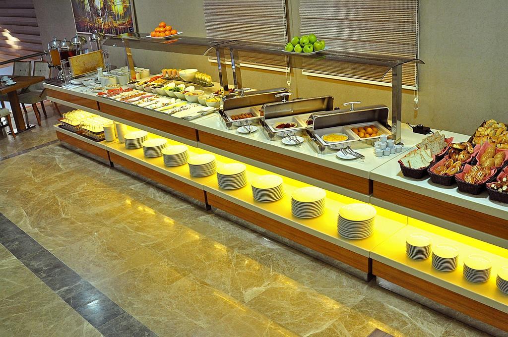 Hotel Starton 3*